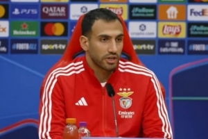 帕夫利季斯：若透露战术穆帅会杀了我 库尔图瓦是世界前三门将